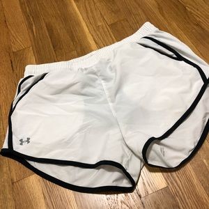 White under armor shorts